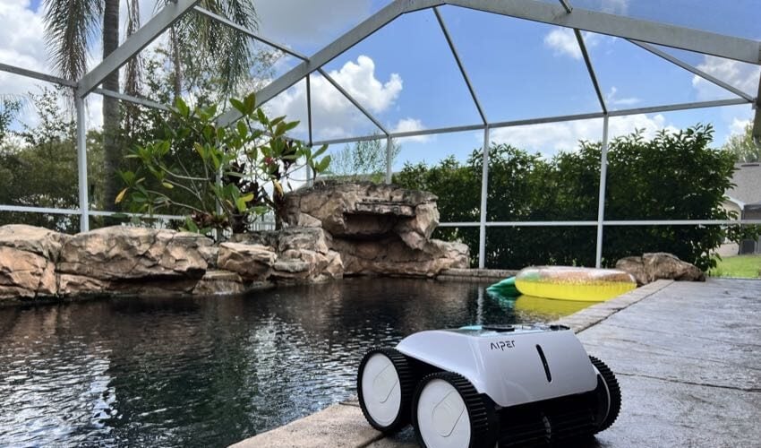 Aiper Seagull 1500 pool vacuum