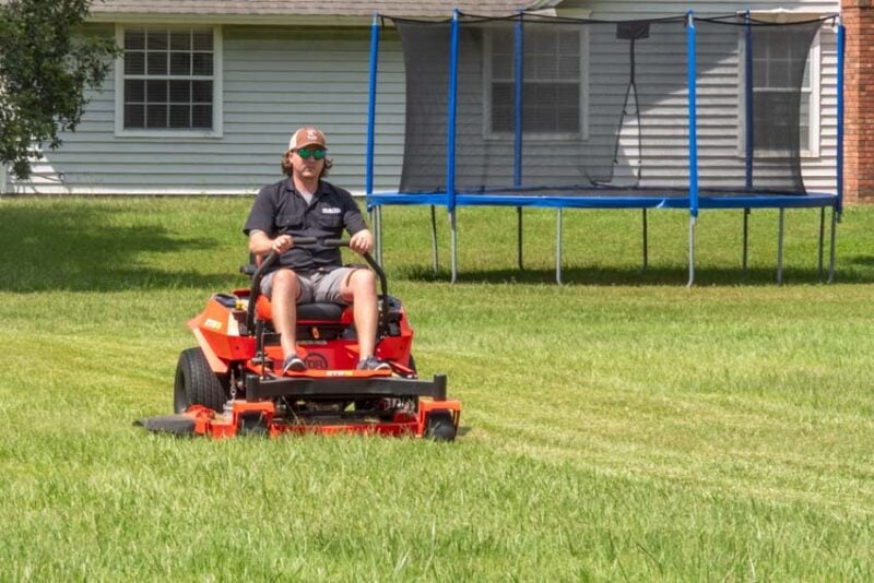 DR Power Battery-Powered Zero-Turn Lawn Mower Review