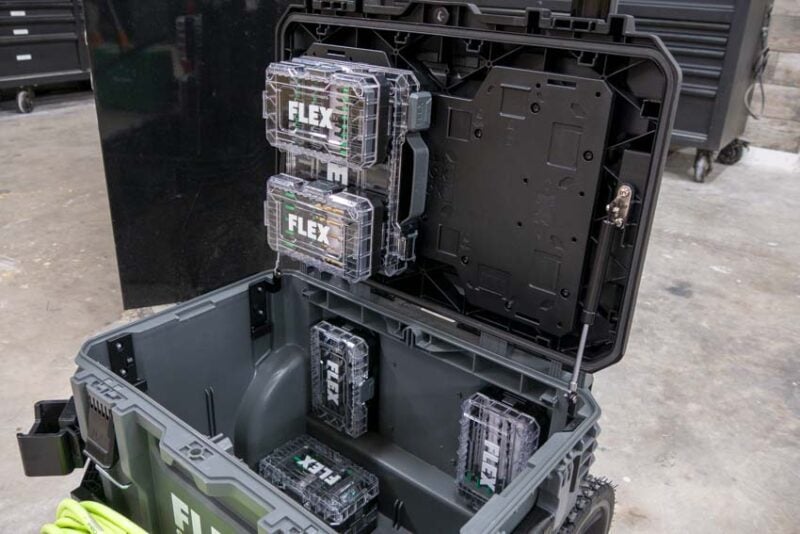 Flex Stack Pack Storage System Case Connection