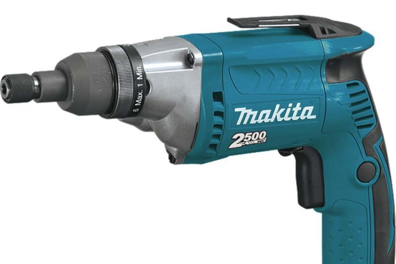 Makita FS2701
