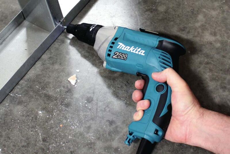 Makita FS2500
