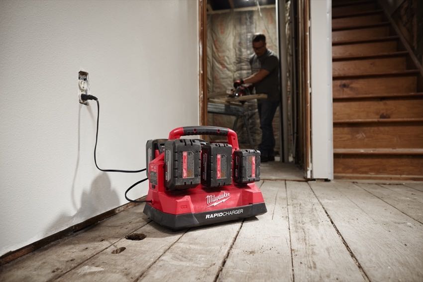 Milwaukee Six Bay Charger