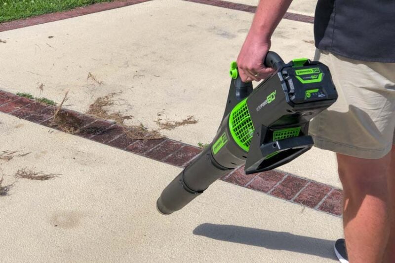 Greenworks 60V 450 CFM Battery-Powered Leaf Blower Review