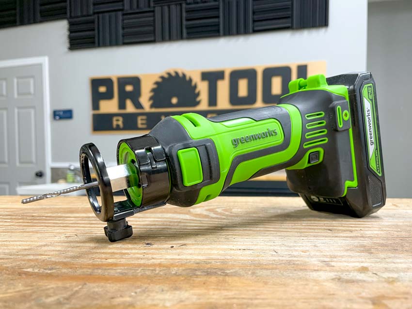 Greenworks 24V Cordless Speed Saw Cut-Out Tool Review