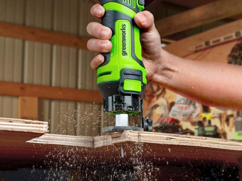 Greenworks 24V Cordless Speed Saw Cut-Out Tool Review