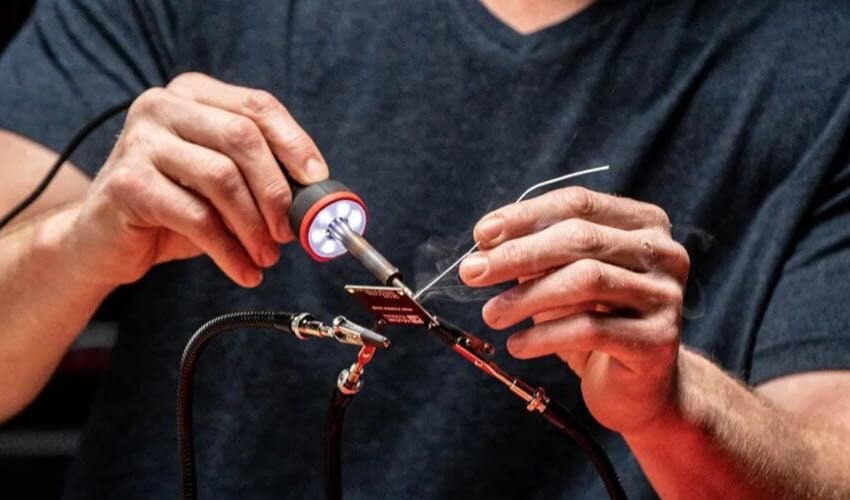 Weller Soldering Iron Kit with LED Halo