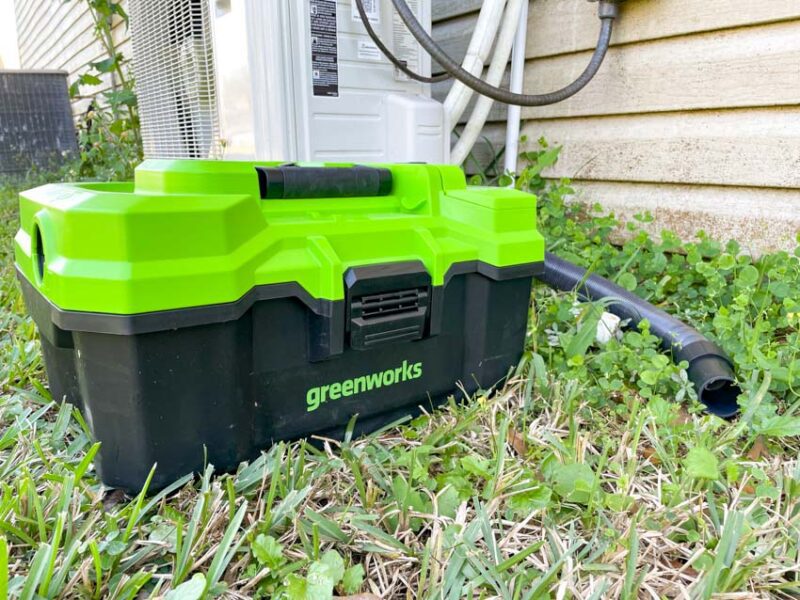 Greenworks 24V 3-Gallon Cordless Wet Dry Vacuum Review