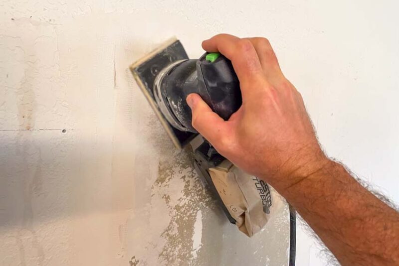 Sanding the Joint Compound