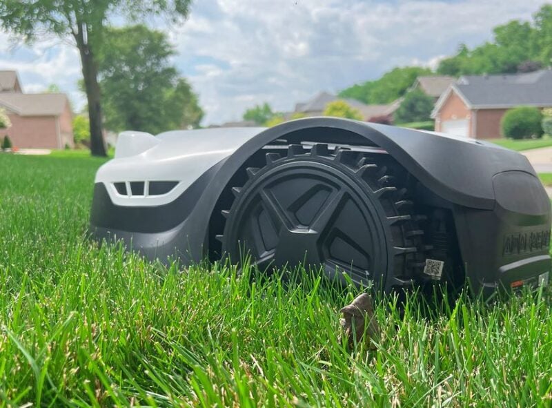 Sunseeker L22 agressive rear wheels