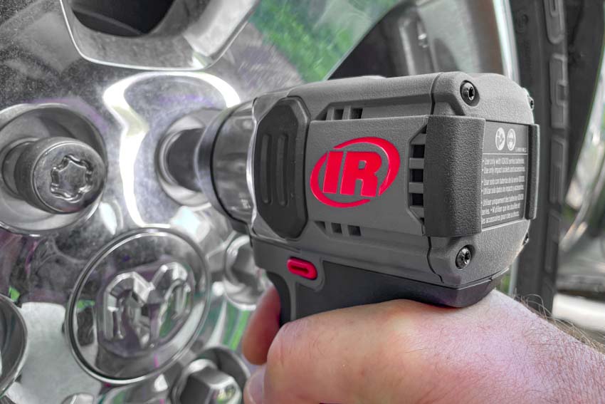 Ingersoll Rand 20V Compact 3/8-Inch Impact Wrench W3131