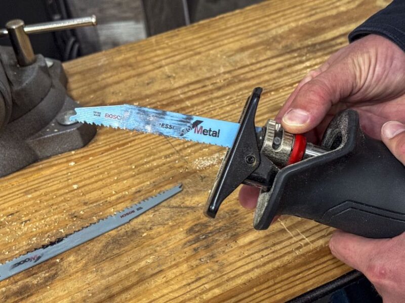 Lock Jaw blade change