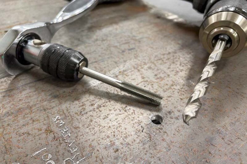 Toolant 127-Piece Ratcheting Tap and Die Set