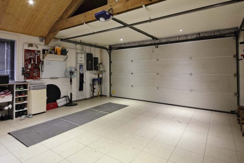 garage size