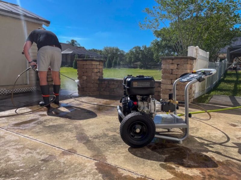 Simpson Pro Series Pressure Washer