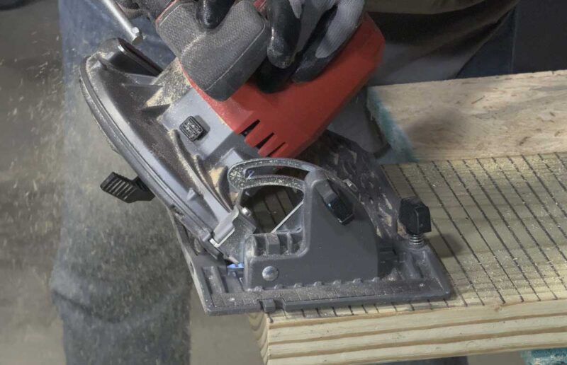 Milwaukee 2732 circular saw bevel cut