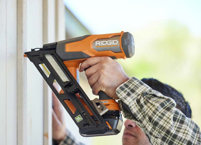 ridgid 18v 15-guage angled finish nailer