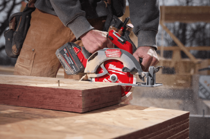 New Milwaukee 7-1/4 Inch Circular Saw