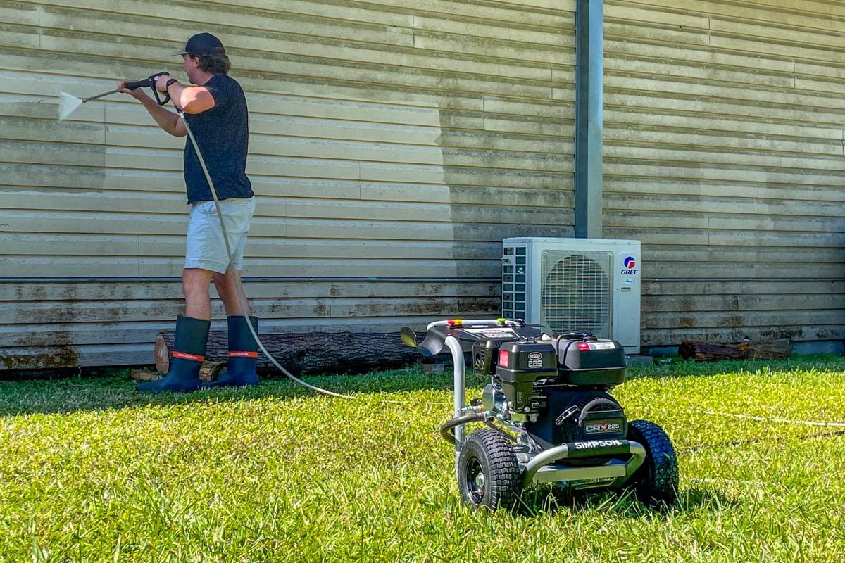 Simpson Pro Series 3700 PSI Pressure Washer