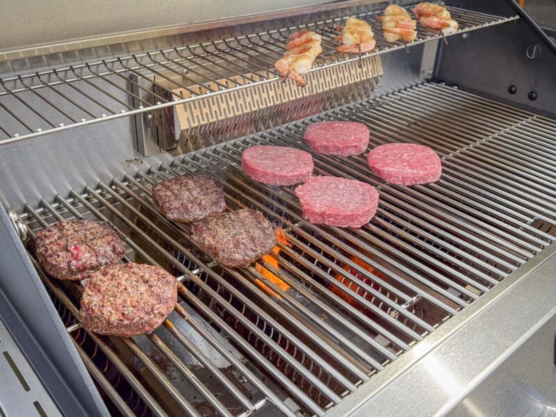 Eminence 605 grilling burgers