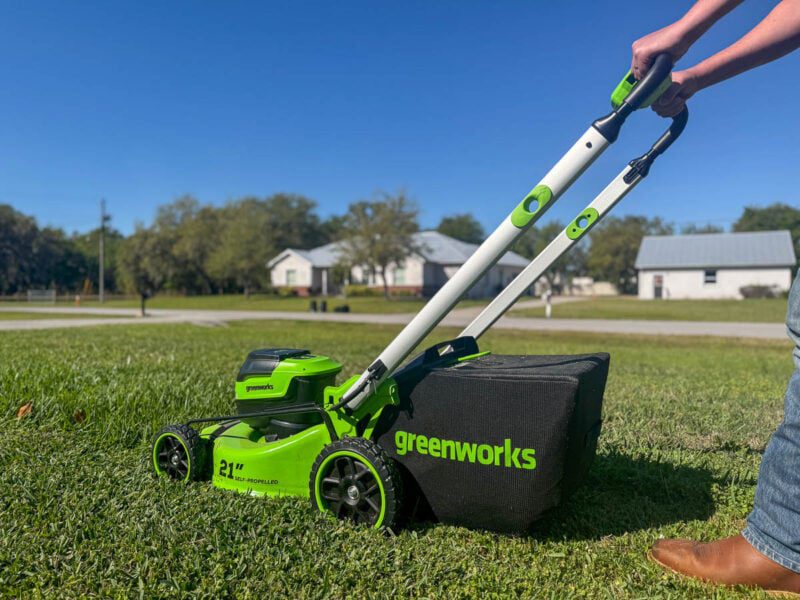 Greenworks 21-inch Dual-Blade Self-Propelled Mower Profile