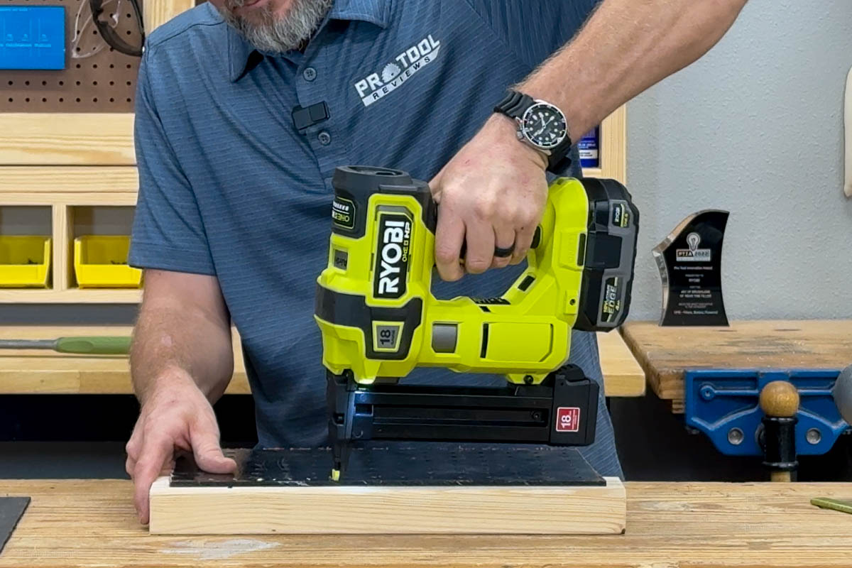 Ryobi 18V Narrow Crown Stapler