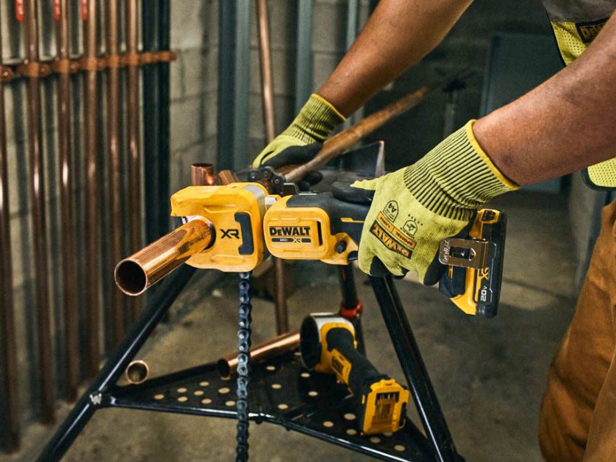DeWalt 20V Copper Tubing Cutter
