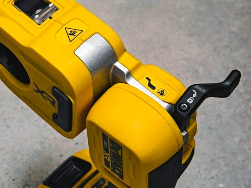 DeWalt 20V Copper Tubing Cutter Pivoting Switch