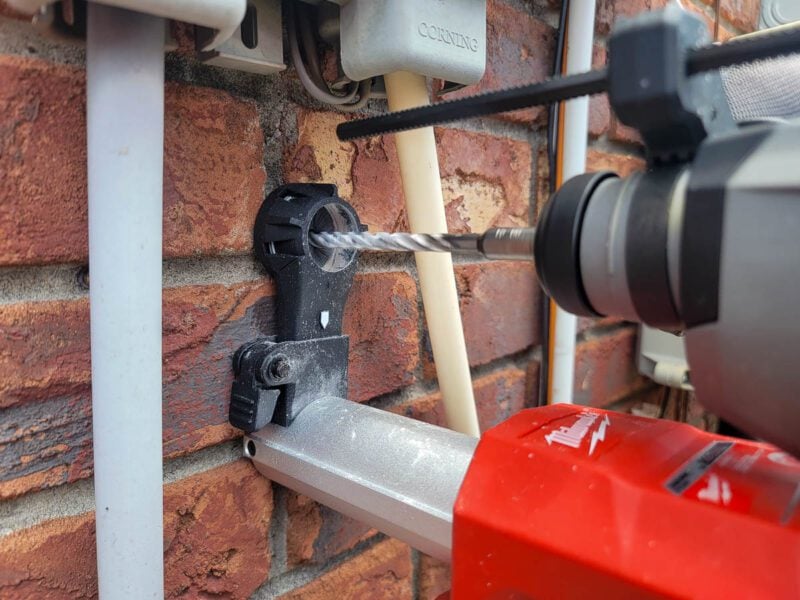 Dust extractor in use