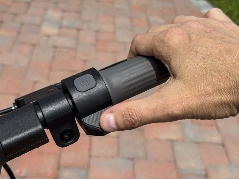 ST3 Pro scooter throttle