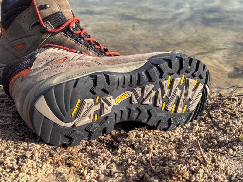 Meindl Comfort Fit Salo Trail Boots Tread