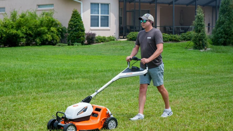 Stihl RMA 756 V Self-Propelled Lawn Mower
