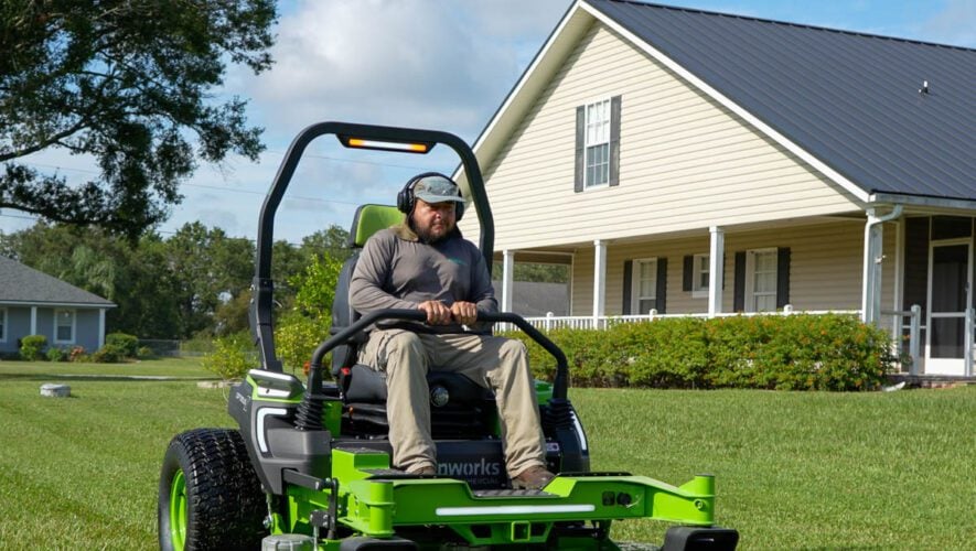 Greenworks Commercial OptimusZ OZ972R ZT