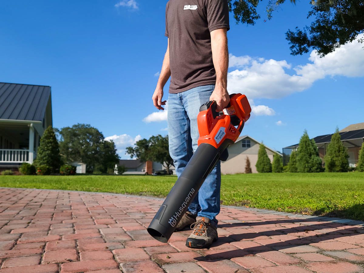 Husqvarna 40V Leaf Blaster 350iB