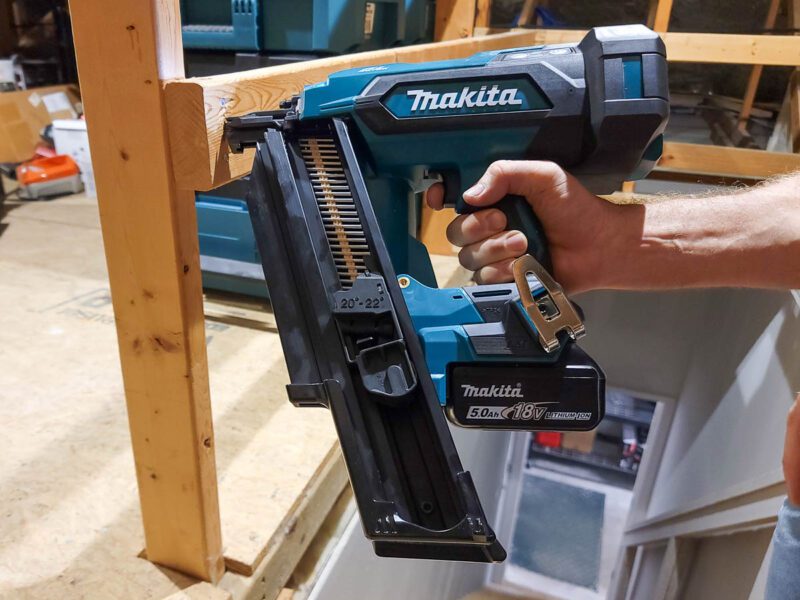 Makita 18V Framing Nailer