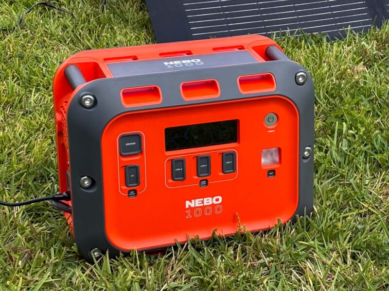 Nebo Intrepid 1000 Power Station