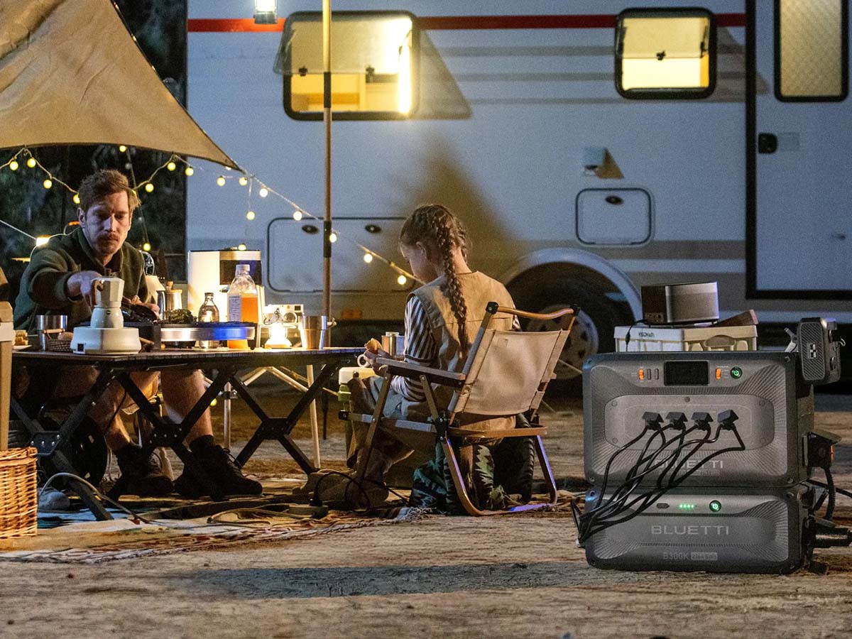 Bluetti Apex 300 Power Supply