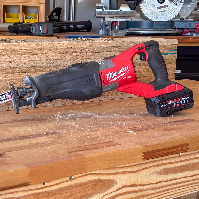 Milwaukee M18 Fuel Super Sawzall 2722