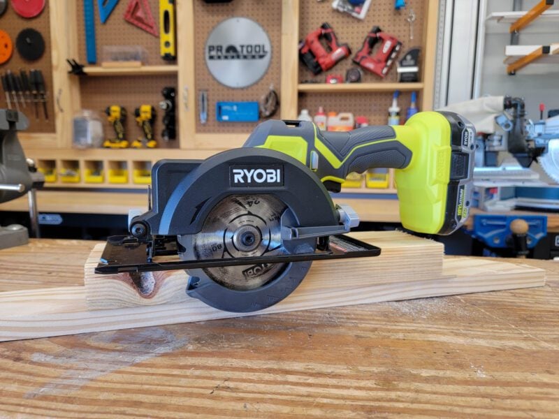 Ryobi 18V 4 1-2-Inch Circular Saw PCL400 Profile