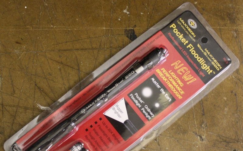 Maxxeon WorkStar 220 Pocket Floodlight Review