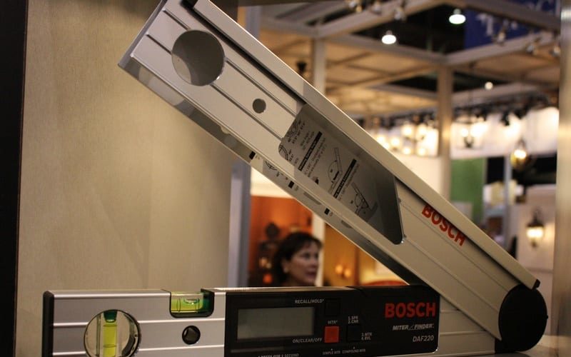 New Bosch DAF220 Miterfinder